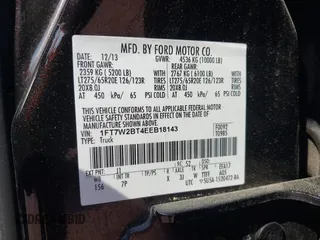 2014 Ford F-250 XL with VIN 1FT7W2BT4EEB18143, listed as a IAAI auction lot 42435794 with 173,439 mi miles and . Bid and sale history available at DreamBid. Image 9.