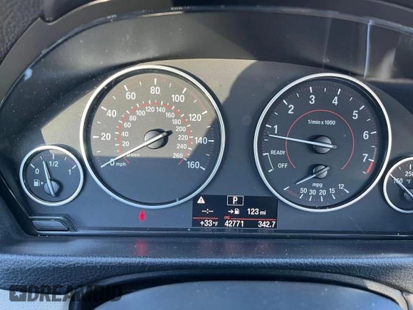 2017 BMW 3 Series 330i with VIN WBA8B9C53HK884571, listed as a Copart auction lot 46553335 with 42,771 mi miles and Clean Title. Bid and sale history available at carsss.com. Image 8.