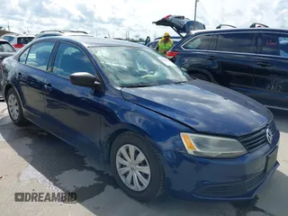 2014 Volkswagen Jetta S with VIN 3VW2K7AJ2EM405085, listed as a IAAI auction lot 42587833 with 138,731 mi miles and . Bid and sale history available at DreamBid. Image 1.