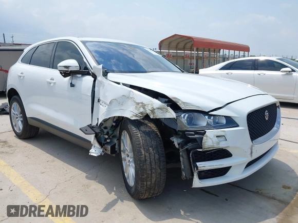 2020 Jaguar F-Pace 25t Prestige z VIN SADCK2FXXLA622776, wystawiony jako IAAI lot #42149737 z przebiegiem 42 269 mil mil oraz . Historia ofert i sprzedaży dostępna na DreamBid. Obrazek 1.
