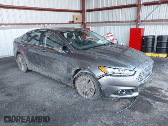 2013 Ford Fusion Titanium Hybrid with VIN 3FA6P0RU0DR277092, listed as a IAAI auction lot 41811079 with 123,071 mi miles. Bid and sale history available at carsss.com. Image 1.