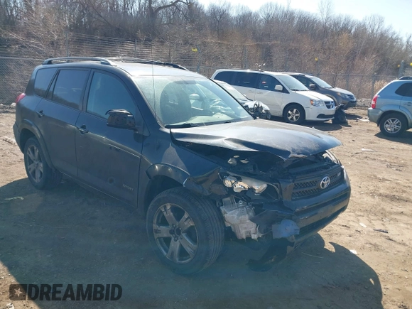 2006 Toyota RAV4 Sport with VIN JTMBK32V565007227, listed as a IAAI auction lot 41799466 with 272,090 mi miles. Bid and sale history available at carsss.com. Image 1.