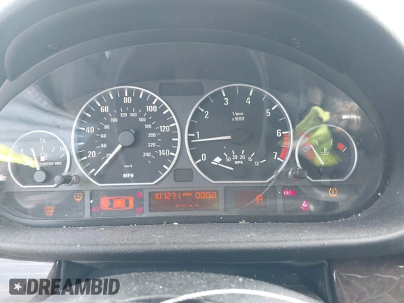 2003 BMW 3 Series 330i with VIN WBAEV53463KM25215, listed as a IAAI auction lot 42048348 with 107,271 mi miles. Bid and sale history available at carsss.com. Image 7.