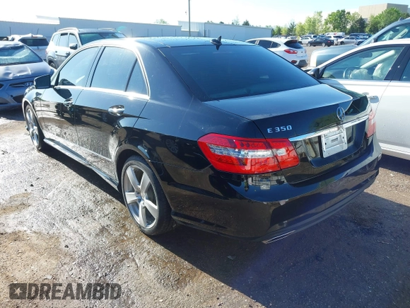 2010 Mercedes-Benz E 350 Luxury with VIN WDDHF5GB1AA223140, listed as a IAAI auction lot 42073965 with 81,656 mi miles and . Bid and sale history available at carsss.com. Image 3.