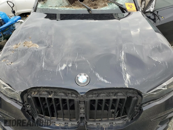 2020 BMW X7 xDrive40i with VIN 5UXCW2C03L9B44405, listed as a Copart auction lot 86332544 with 0 mi miles and Salvage Title. Bid and sale history available at carsss.com. Image 12.