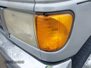 2006 Ford Econoline Passenger XL with VIN 1FBSS31L06HB18030, listed as a IAAI auction lot 41510348 with 189,861 mi miles and . Bid and sale history available at DreamBid. Image 19.