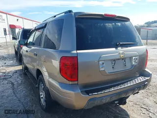 2004 Honda Pilot EX with VIN 2HKYF18574H578967, listed as a IAAI auction lot 41622715 with 150,803 mi miles. Bid and sale history available at carsss.com. Image 3.