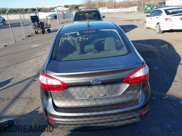 2015 Ford Fiesta SE with VIN 3FADP4BJ7FM132873, listed as a IAAI auction lot 41812405 with 180,522 mi miles. Bid and sale history available at carsss.com. Image 16.