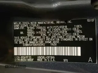 2008 Toyota Tundra z VIN 5TBBV54158S492942, wystawiony jako Copart lot #55522155 z przebiegiem 179 105 mil mil oraz Szkoda całkowita • Salvage title. Historia ofert i sprzedaży dostępna na DreamBid. Obrazek 12.