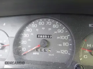 2002 Ford Crown Victoria LX z VIN 2FAFP74W42X100691, wystawiony jako IAAI lot #41316550 z przebiegiem 193 517 mil mil oraz . Historia ofert i sprzedaży dostępna na DreamBid. Obrazek 14.