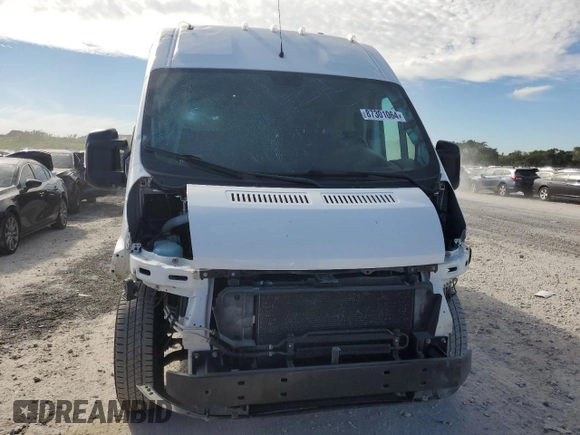 2020 Ram ProMaster Cargo with VIN 3C6TRVDG5LE135050, listed as a Copart auction lot 87301064 with 103,398 mi miles and Salvage Title. Bid and sale history available at carsss.com. Image 5.