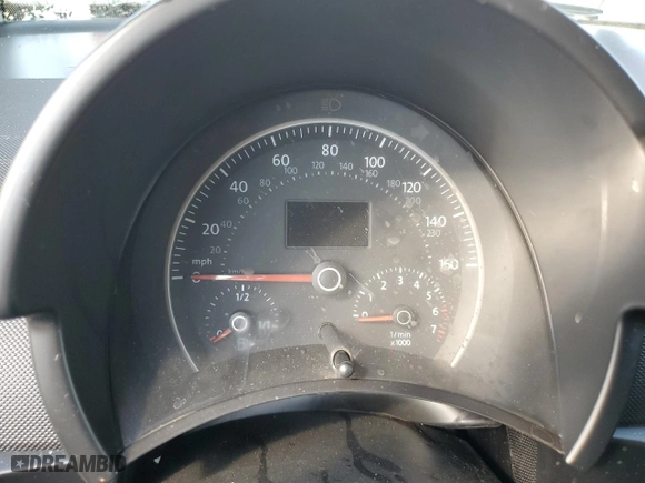 2010 Volkswagen New Beetle Coupe with VIN 3VWRW3AG0AM036544, listed as a Copart auction lot 79032774 with 0 mi miles and Salvage Title. Bid and sale history available at carsss.com. Image 9.