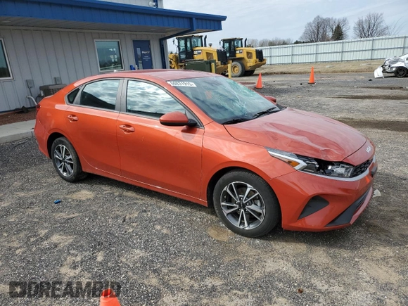 2022 Kia Forte LXS with VIN 3KPF24AD3NE453010, listed as a Copart auction lot 50831915 with 43,756 mi miles and Salvage Title. Bid and sale history available at carsss.com. Image 4.