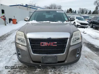 2011 GMC Terrain SLT-1 z VIN 2CTFLVE50B6310523, wystawiony jako Copart lot #44603575 z przebiegiem 127 774 mil mil oraz Szkoda całkowita • Salvage title. Historia ofert i sprzedaży dostępna na DreamBid. Obrazek 5.
