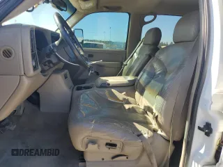 2002 GMC Sierra 1500HD SLE z VIN 1GTGK13U22F213058, wystawiony jako Copart lot #67418174 z przebiegiem 178 940 mil mil oraz Szkody całkowita. Historia ofert i sprzedaży dostępna na DreamBid. Obrazek 7.