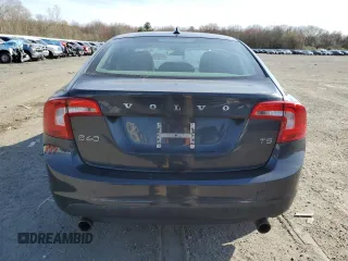 2013 Volvo S60 T5 Premier with VIN YV1612FSXD2230824, listed as a Copart auction lot 54147355 with 139,853 mi miles and Clean Title. Bid and sale history available at carsss.com. Image 6.