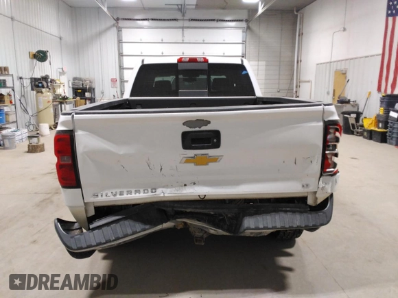 2014 Chevrolet Silverado 1500 LT with VIN 3GCUKREC7EG162830, listed as a Copart auction lot 49585565 with 207,709 mi miles and Salvage Title. Bid and sale history available at DreamBid. Image 6.