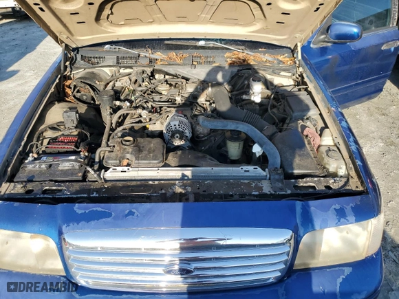 1998 Ford Crown Victoria Police Pkg with VIN 2FAFP71W5WX174213, listed as a Copart auction lot 87191094 with 288,723 mi miles and Salvage Title. Bid and sale history available at carsss.com. Image 11.