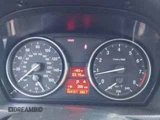 2009 BMW 3 Series 328i with VIN WBAWV13539P122930, listed as a IAAI auction lot 41970289 with 54,151 mi miles and . Bid and sale history available at DreamBid. Image 7.