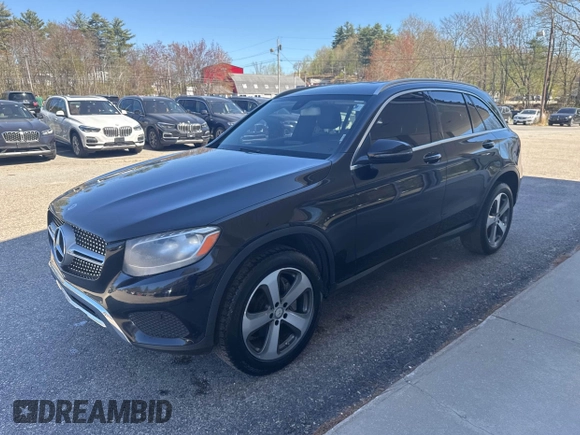 2016 Mercedes-Benz GLC with VIN WDC0G4JB8GF092625, listed as a IAAI auction lot 42171677 with 110,332 mi miles. Bid and sale history available at carsss.com. Image 2.