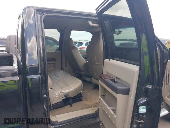 2008 Ford F-250 XL with VIN 1FTSW21R18EC85063, listed as a IAAI auction lot 42678760 with 212,250 mi miles and . Bid and sale history available at DreamBid. Image 8.