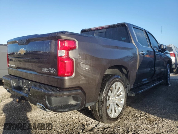 2021 Chevrolet Silverado 1500 High Country with VIN 3GCUYHETXMG296318, listed as a Copart auction lot 73781344 with 45,571 mi miles and Non Repairable. Bid and sale history available at carsss.com. Image 3.