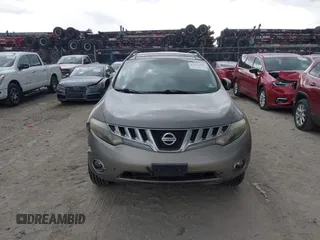 2010 Nissan Murano SL z VIN JN8AZ1MW2AW133778, wystawiony jako IAAI lot #42222555 z przebiegiem 165 909 mil mil oraz . Historia ofert i sprzedaży dostępna na DreamBid. Obrazek 12.