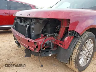 2018 Ford Flex SEL z VIN 2FMGK5C80JBA00373, wystawiony jako IAAI lot #42209810 z przebiegiem 46 231 mil mil oraz . Historia ofert i sprzedaży dostępna na DreamBid. Obrazek 18.