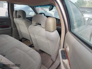 2003 Buick LeSabre Custom with VIN 1G4HP52K93U103968, listed as a IAAI auction lot 42068418 with 177,504 mi miles. Bid and sale history available at carsss.com. Image 8.