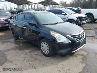 2016 Nissan Versa S with VIN 3N1CN7AP2GL842700, listed as a IAAI auction lot 41844095 with 117,206 mi miles. Bid and sale history available at carsss.com. Image 1.