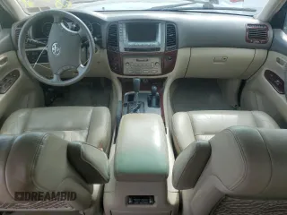 2005 Toyota Land Cruiser with VIN JTEHT05J352070191, listed as a Copart auction lot 79675824 with 163,216 mi miles and Non Repairable. Bid and sale history available at carsss.com. Image 8.