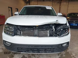 2018 Volkswagen Atlas SEL Premium with VIN 1V2NR2CA3JC594822, listed as a IAAI auction lot 42368854 with 60,688 mi miles and . Bid and sale history available at DreamBid. Image 6.