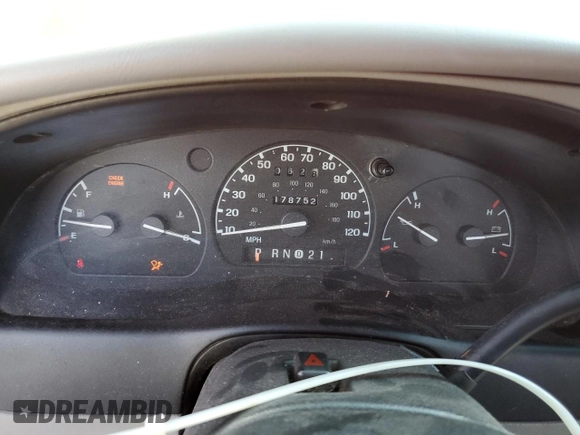 1997 Ford Ranger XLT with VIN 1FTCR10X0VUD13894, listed as a Copart auction lot 72153354 with 178,752 mi miles and Salvage Title. Bid and sale history available at carsss.com. Image 9.