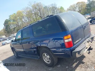 2001 GMC Yukon XL SLT with VIN 3GKEC16T21G225638, listed as a IAAI auction lot 41917916 with 271,249 mi miles. Bid and sale history available at carsss.com. Image 14.