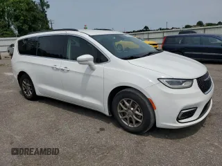 2021 Chrysler Pacifica Touring with VIN 2C4RC1FG5MR500434, listed as a Copart auction lot 59344135 with 45,091 mi miles and Salvage title. Bid and sale history available at DreamBid. Image 4.