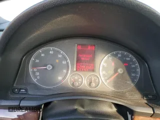 2008 Volkswagen Eos Lux z VIN WVWFA71F18V029623, wystawiony jako Copart lot #81726274 z przebiegiem 163 794 mil mil oraz Szkoda całkowita • Salvage title. Historia ofert i sprzedaży dostępna na DreamBid. Obrazek 9.