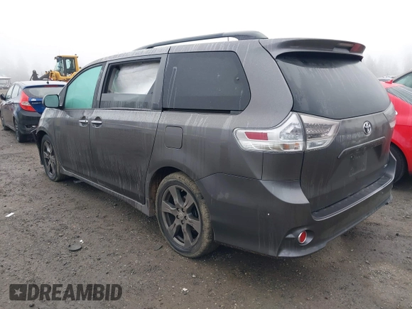 2017 Toyota Sienna SE with VIN 5TDXZ3DC1HS897574, listed as a IAAI auction lot 40998359 with 27,804 mi miles. Bid and sale history available at carsss.com. Image 3.