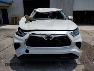 2020 Toyota Highlander L with VIN 5TDCZRAH2LS029755, listed as a Copart auction lot 57993075 with 68,511 mi miles and Non repairable. Bid and sale history available at DreamBid. Image 5.