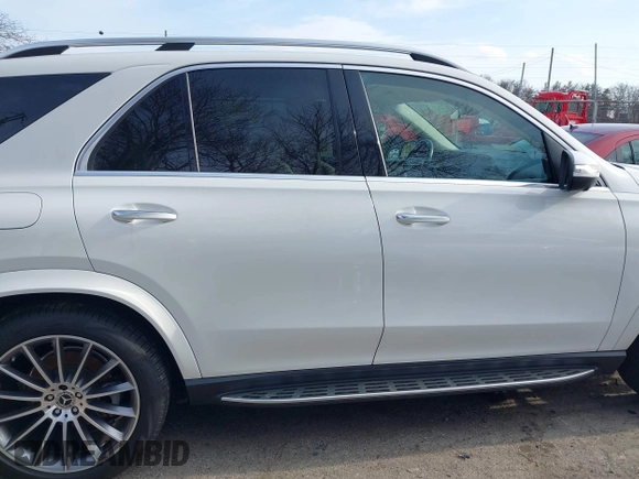 2022 Mercedes-Benz GLE 350 with VIN 4JGFB4KB9NA710781, listed as a IAAI auction lot 41723343 with 47,316 mi miles and . Bid and sale history available at DreamBid. Image 14.