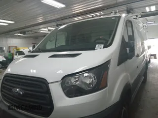 2017 Ford Transit z VIN 1FTYE1YM6HKB17664, wystawiony jako IAAI lot #42516423 z przebiegiem 198 457 mil mil oraz . Historia ofert i sprzedaży dostępna na DreamBid. Obrazek 11.