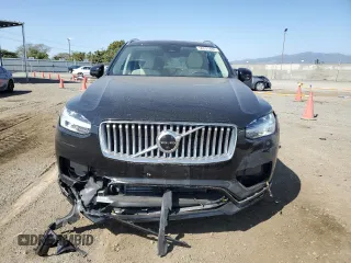 2023 Volvo XC90 Plus Bright Theme with VIN YV4H60CN8P1906651, listed as a Copart auction lot 56531484 with 21,283 mi miles and Salvage title. Bid and sale history available at DreamBid. Image 5.