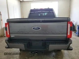 2024 Ford F-250 XL with VIN 1FT8W2BT4REF94743, listed as a Copart auction lot 59032215 with 6,661 mi miles and Salvage title. Bid and sale history available at DreamBid. Image 6.