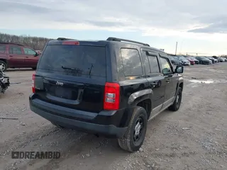 2011 Jeep Patriot Latitude with VIN 1J4NF1GBXBD127359, listed as a IAAI auction lot 41179236 with 200,724 mi miles and . Bid and sale history available at DreamBid. Image 4.