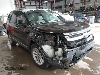 2014 Ford Explorer XLT with VIN 1FM5K8D80EGB08899, listed as a IAAI auction lot 41294523 with 66,896 mi miles and . Bid and sale history available at carsss.com. Image 1.