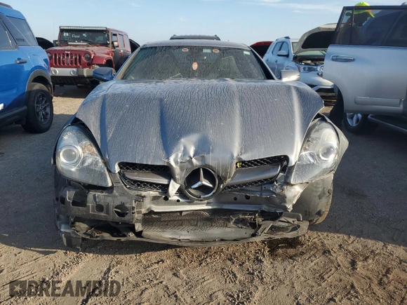 2011 Mercedes-Benz SLK 300 z VIN WDBWK5EA6BF238842, wystawiony jako Copart lot #75209034 z przebiegiem 129 320 mil mil oraz Szkoda całkowita • Salvage title. Historia ofert i sprzedaży dostępna na DreamBid. Obrazek 5.