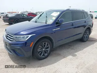 2022 Volkswagen Tiguan SE с VIN 3VV2B7AX2NM051870, выставлен на аукционе IAAI как лот 42250350 с пробегом 72 257 миль миль и . История ставок и продаж доступна на DreamBid. Изображение 17.