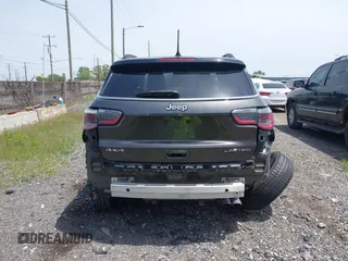 2018 Jeep Compass Limited z VIN 3C4NJDCB4JT284146, wystawiony jako IAAI lot #42375947 z przebiegiem 84 481 mil mil oraz . Historia ofert i sprzedaży dostępna na DreamBid. Obrazek 17.