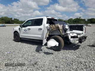 2024 Ford F-150 STX with VIN 1FTEW2K58RKE25993, listed as a Copart auction lot 54456535 with 8,552 mi miles and Salvage Title. Bid and sale history available at carsss.com. Image 2.