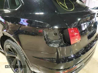 2020 Bentley Bentayga V8 z VIN SJAAM2ZV9LC031383, wystawiony jako Copart lot #74666394 z przebiegiem 30 830 mil mil oraz Szkoda całkowita • Salvage title. Historia ofert i sprzedaży dostępna na DreamBid. Obrazek 15.