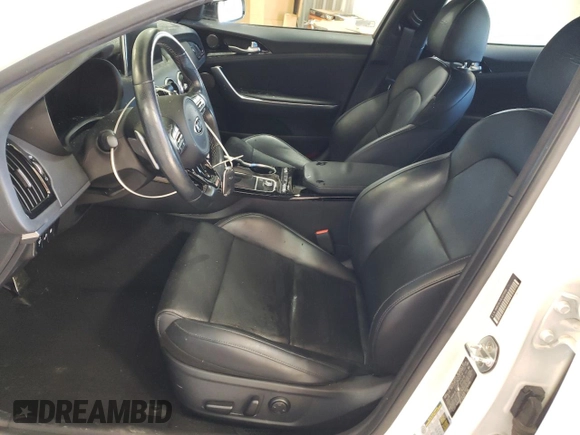 2020 Kia Stinger GT-Line with VIN KNAE15LA3L6079196, listed as a Copart auction lot 45586955 with 31,948 mi miles and Salvage Title. Bid and sale history available at DreamBid. Image 7.